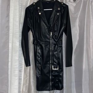 Black leather dress with silver zipper - Med